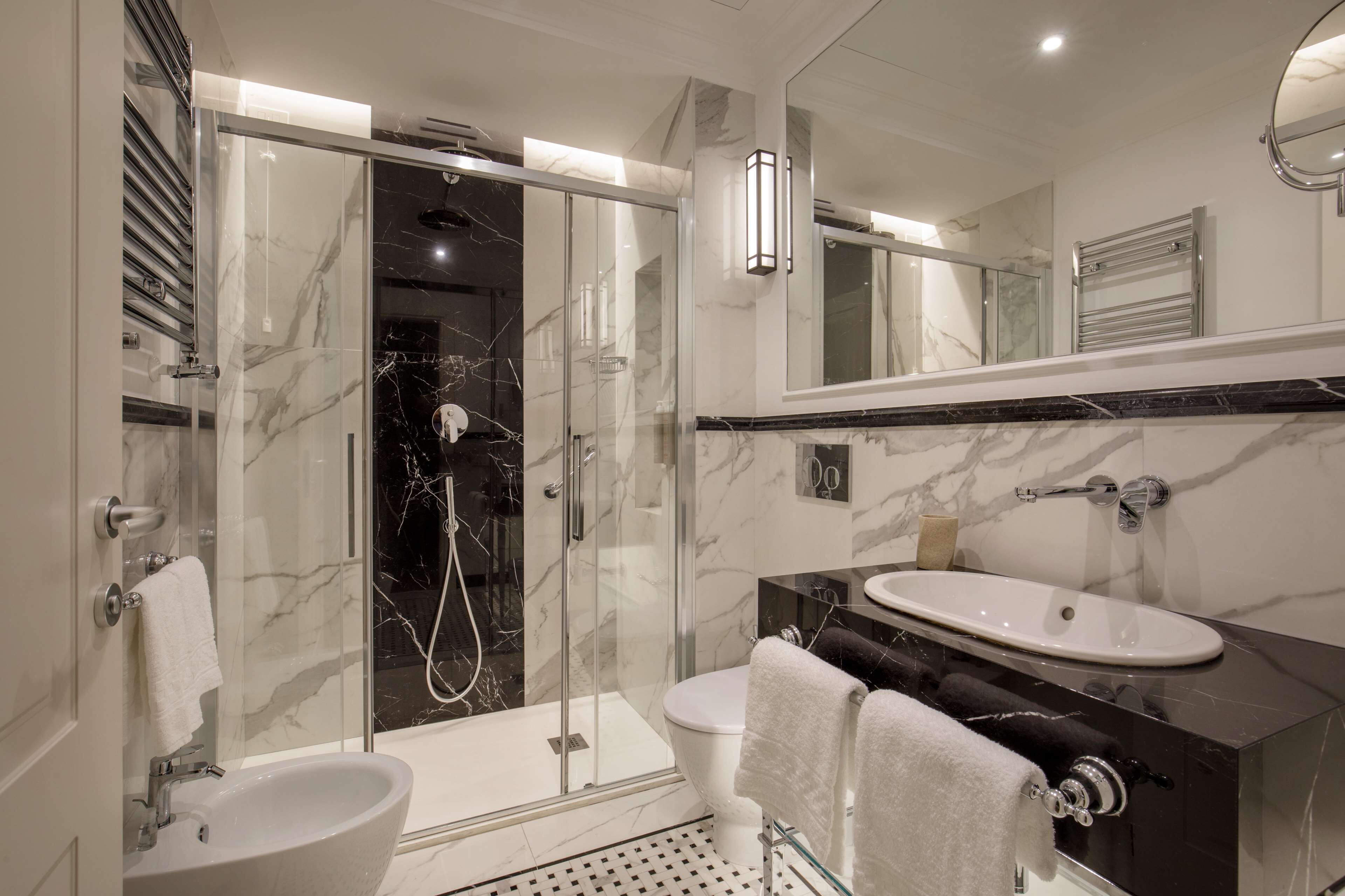 family room, multiple beds, non smoking, connecting rooms | 1 bedroom, down duvets, pillow-top beds, in-room safe