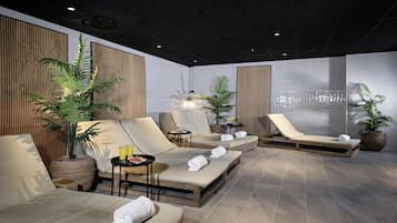 Couples treatment rooms, massages