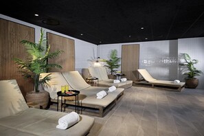 ห้องทรีทเมนท์สำหรับคู่รัก, บริการนวด
