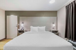 Standard Room, 1 King Bed, Non Smoking