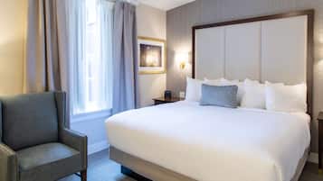 Premium bedding, in-room safe, desk, laptop workspace