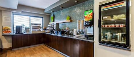 Petit déjeuner buffet compris tous les jours