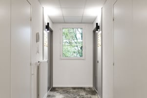 1 habitación, ropa de cama de alta calidad y muebles diferentes