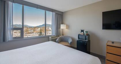 Coast Chilliwack Hotel by APA