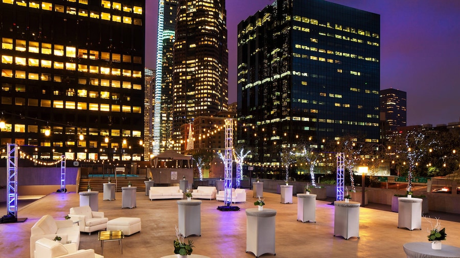 The Westin Bonaventure Hotel and Suites, Los Angeles