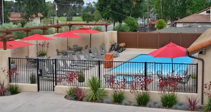 Casa Ojai Inn