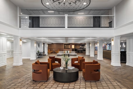 Exterior. Crowne Plaza Louisville Airport Expo Ctr by IHG