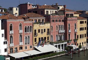 Classic Double or Twin Room, Canal View | View from room