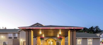 Days Inn by Wyndham Iron Mountain