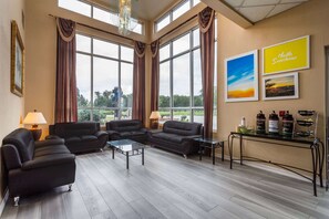 Lobby - Days Inn by Wyndham Carlisle North (Carlisle)