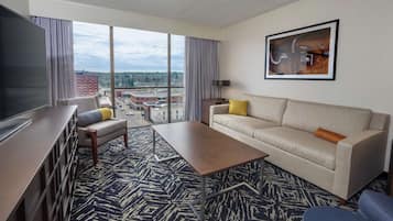 Suite, 1 King Bed | In-room safe, desk, laptop workspace, iron/ironing board