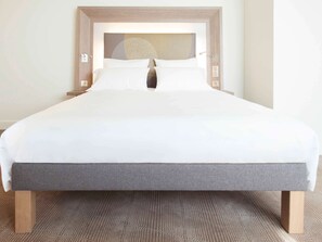 Superior Room, 1 Queen Bed with Sofa bed | 1 bedroom, hypo-allergenic bedding, minibar, in-room safe