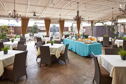 Empress Hotel of La Jolla