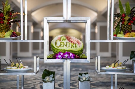 Rosen Centre Hotel - Image 12