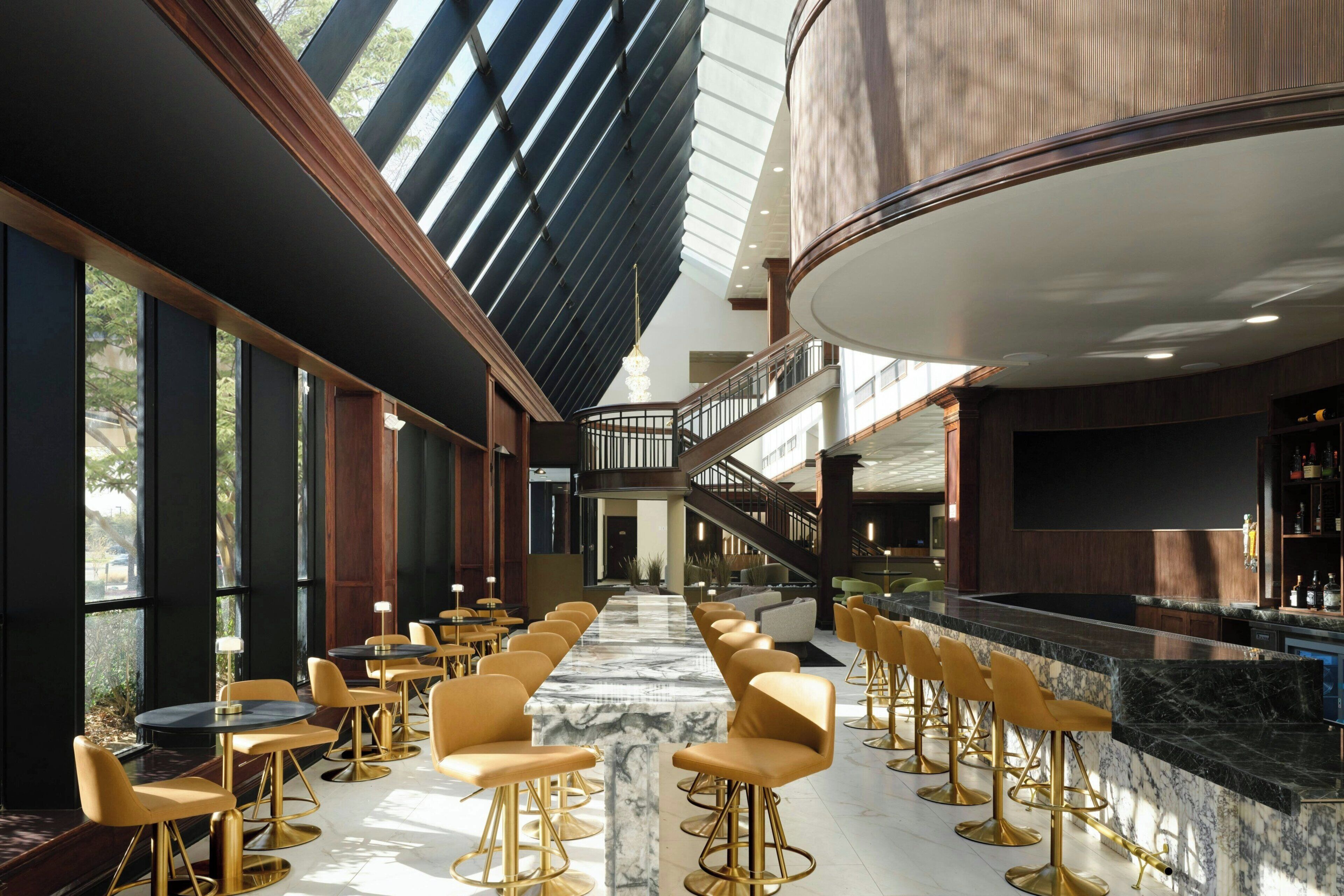Lobby lounge