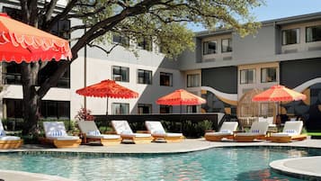 Outdoor pool, cabanas (surcharge), sun loungers
