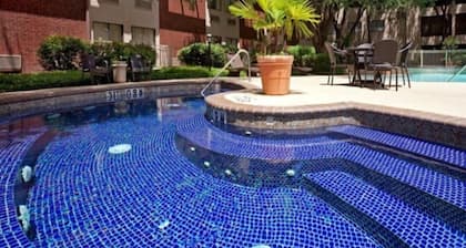 Crowne Plaza Dallas Near Galleria-Addison, an IHG Hotel