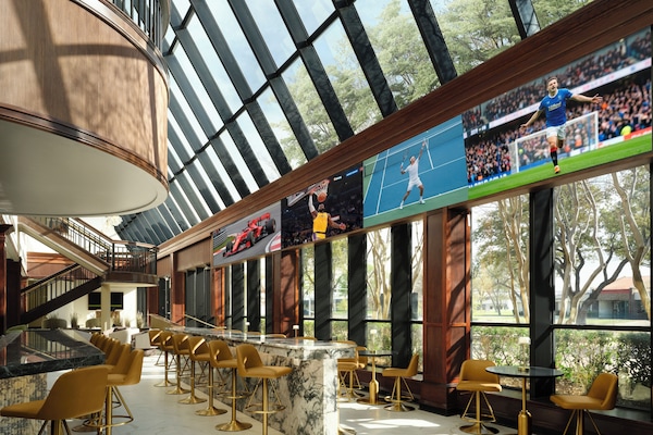 Lobby lounge