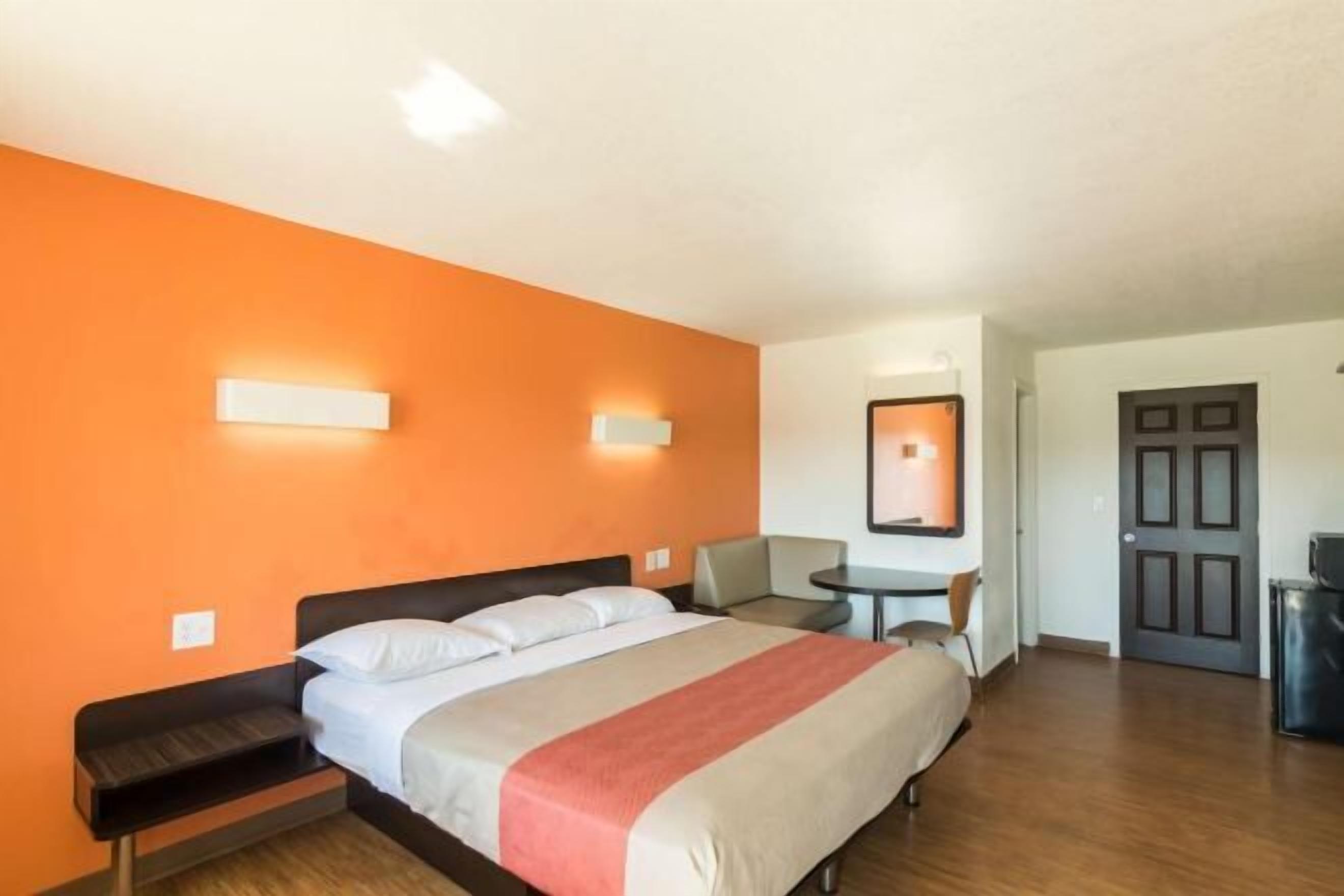 Wi-fi (inkludert) og sengetøy