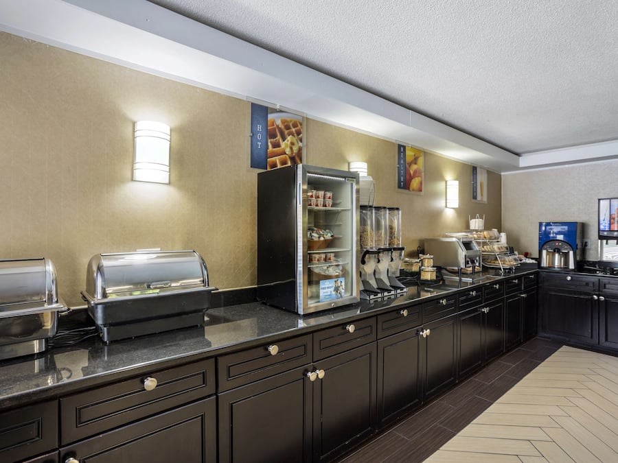 Ilmainen mannermainen aamiainen