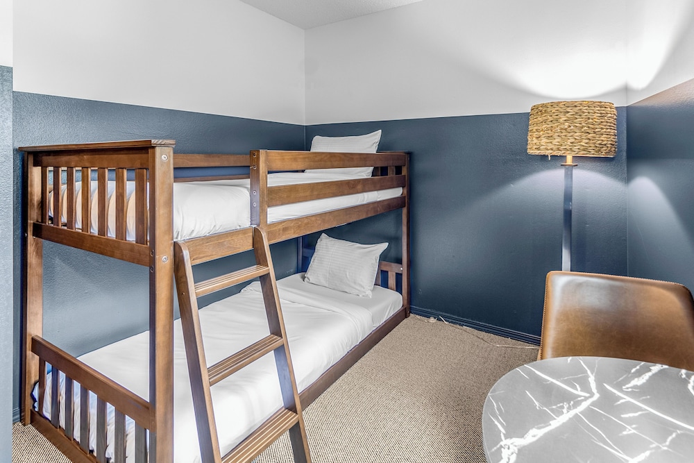 Dunsmuir Inn & Suites by null