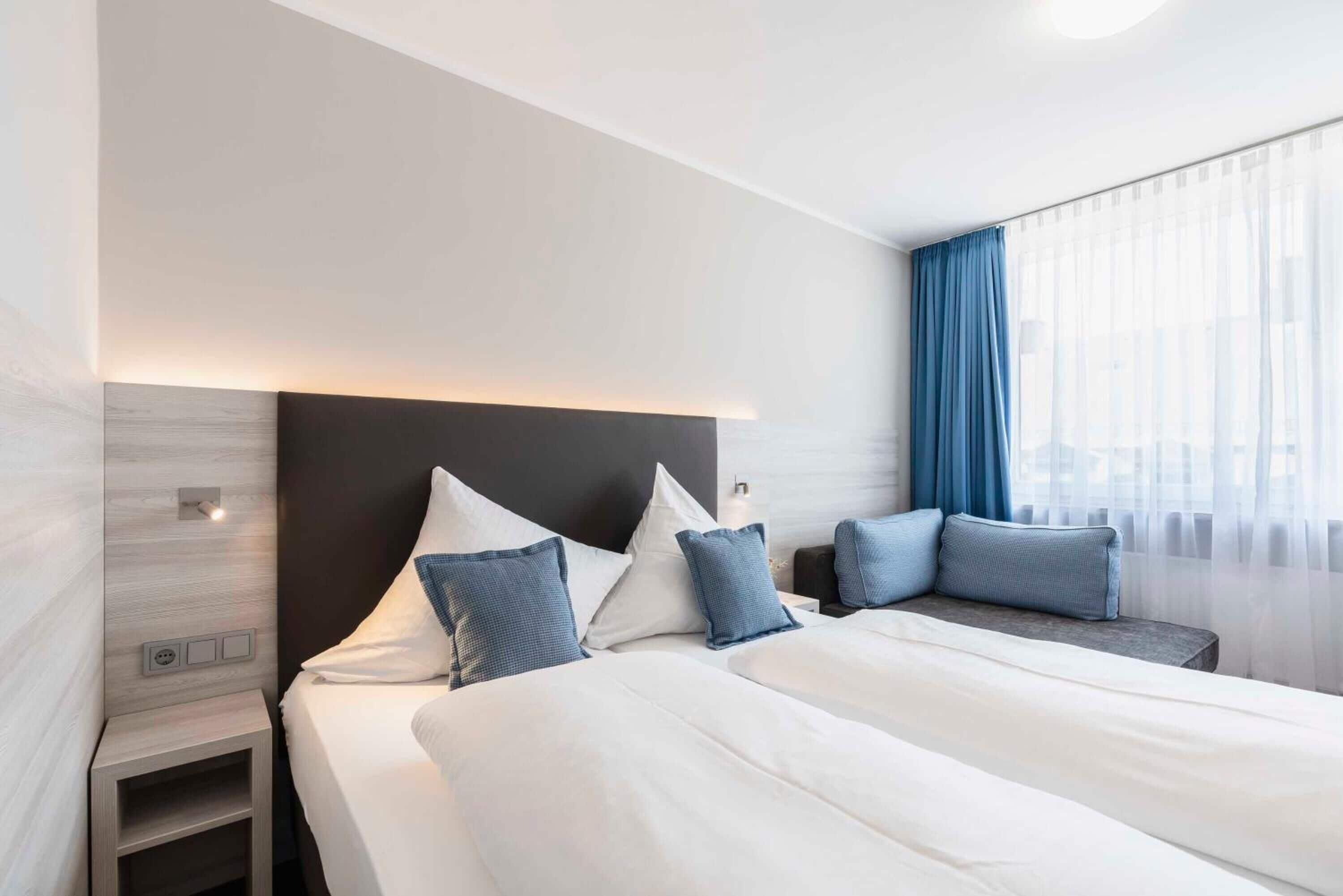Standard Double or Twin Room | In-room safe, desk, free WiFi, bed sheets