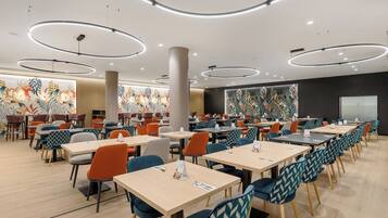 Daily buffet breakfast for a fee
