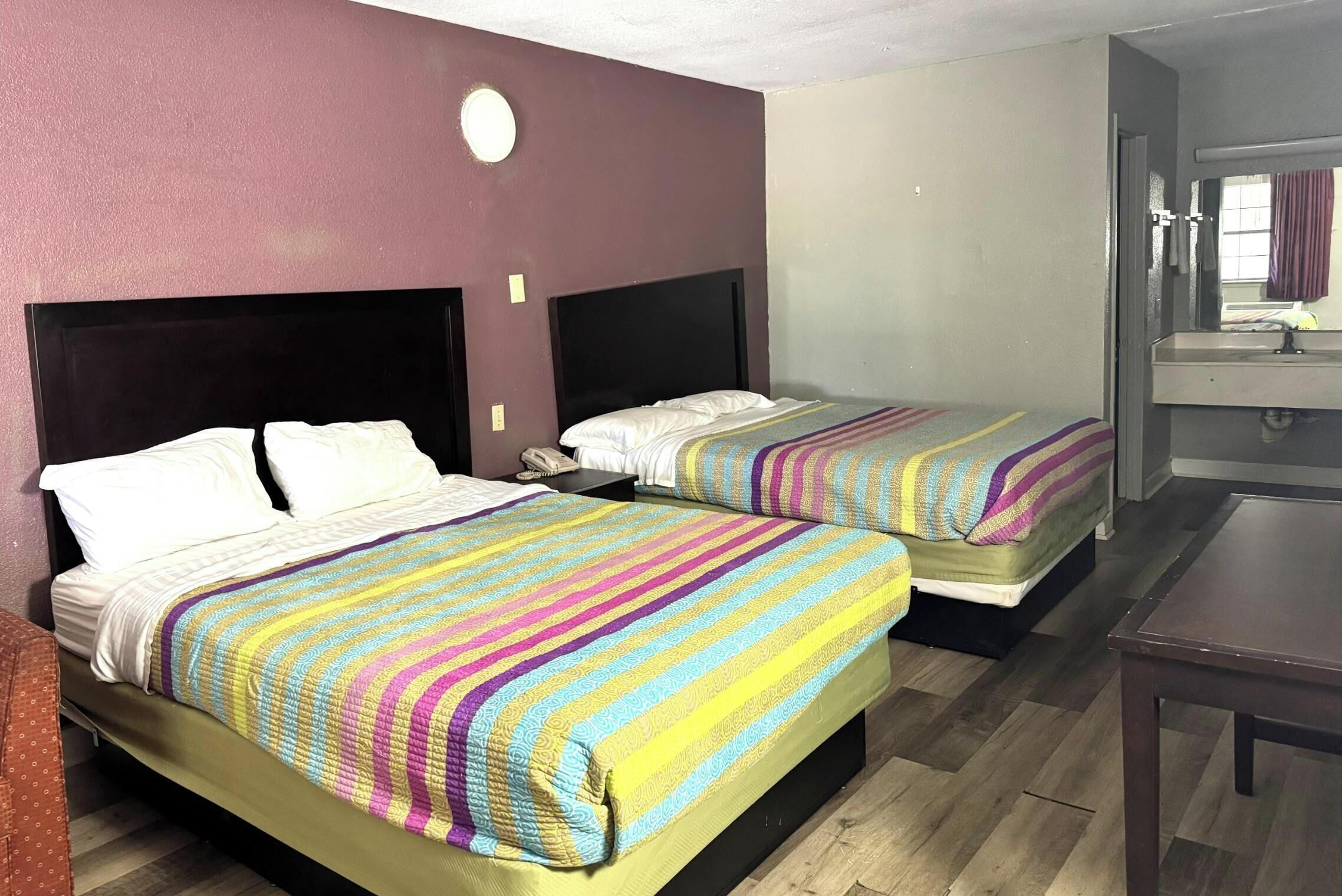 Desk, laptop workspace, iron/ironing board, free WiFi