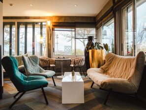 Bar (on property) - Mercure Cabourg Hôtel & Spa (Cabourg)