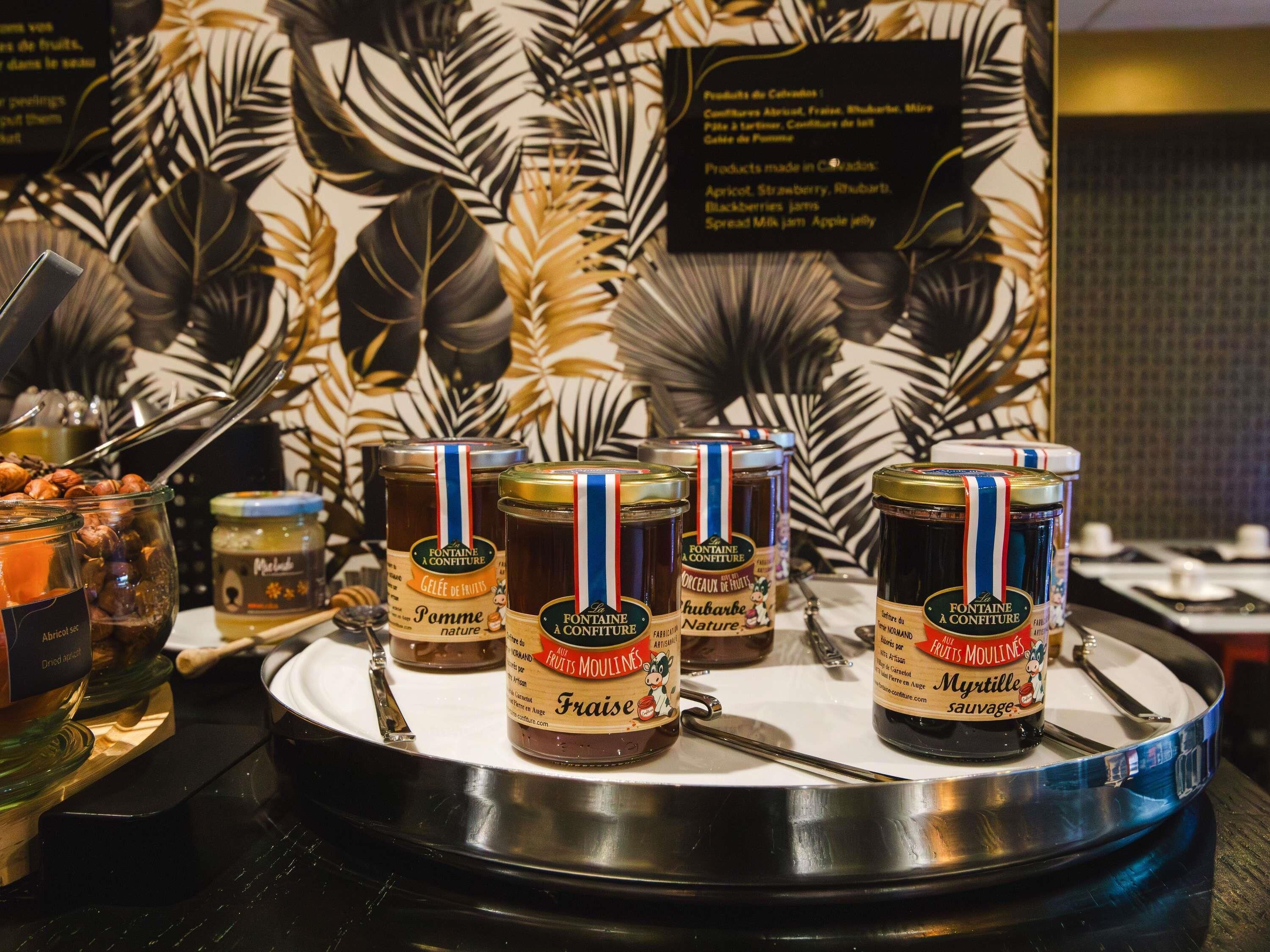 매일 뷔페 아침 식사(1인당 EUR 19.00)