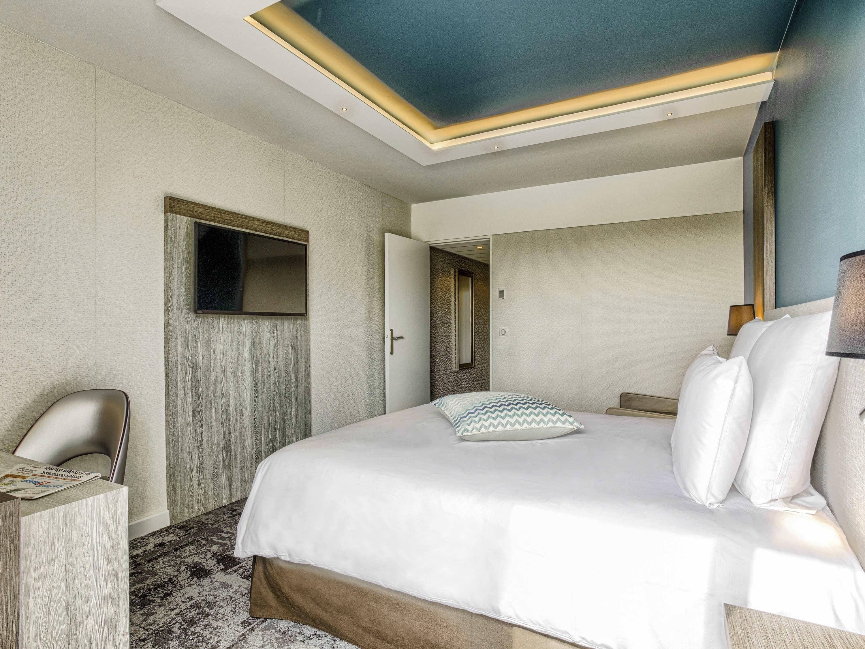 Superior Double Room, 1 Double Bed with Sofa bed | In-room safe, desk, blackout curtains, iron/ironing board