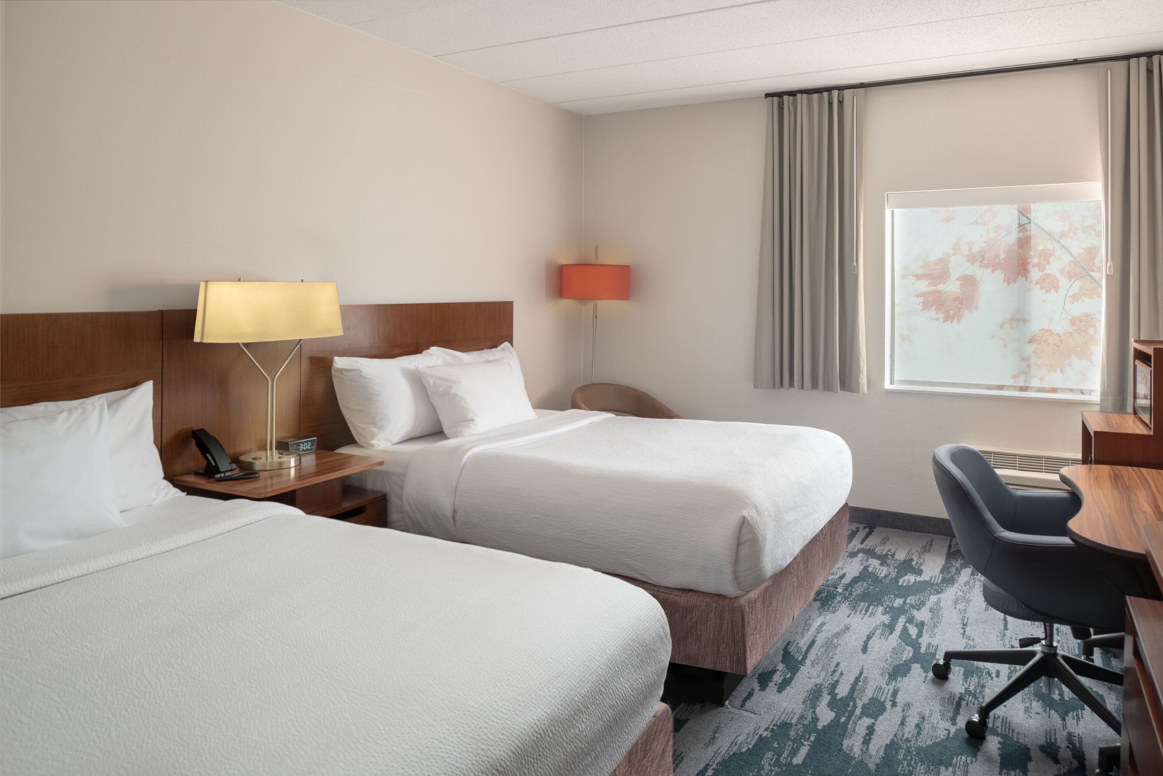 Premium-sengetøj, skrivebord, arbejdsområde til bærbare computere