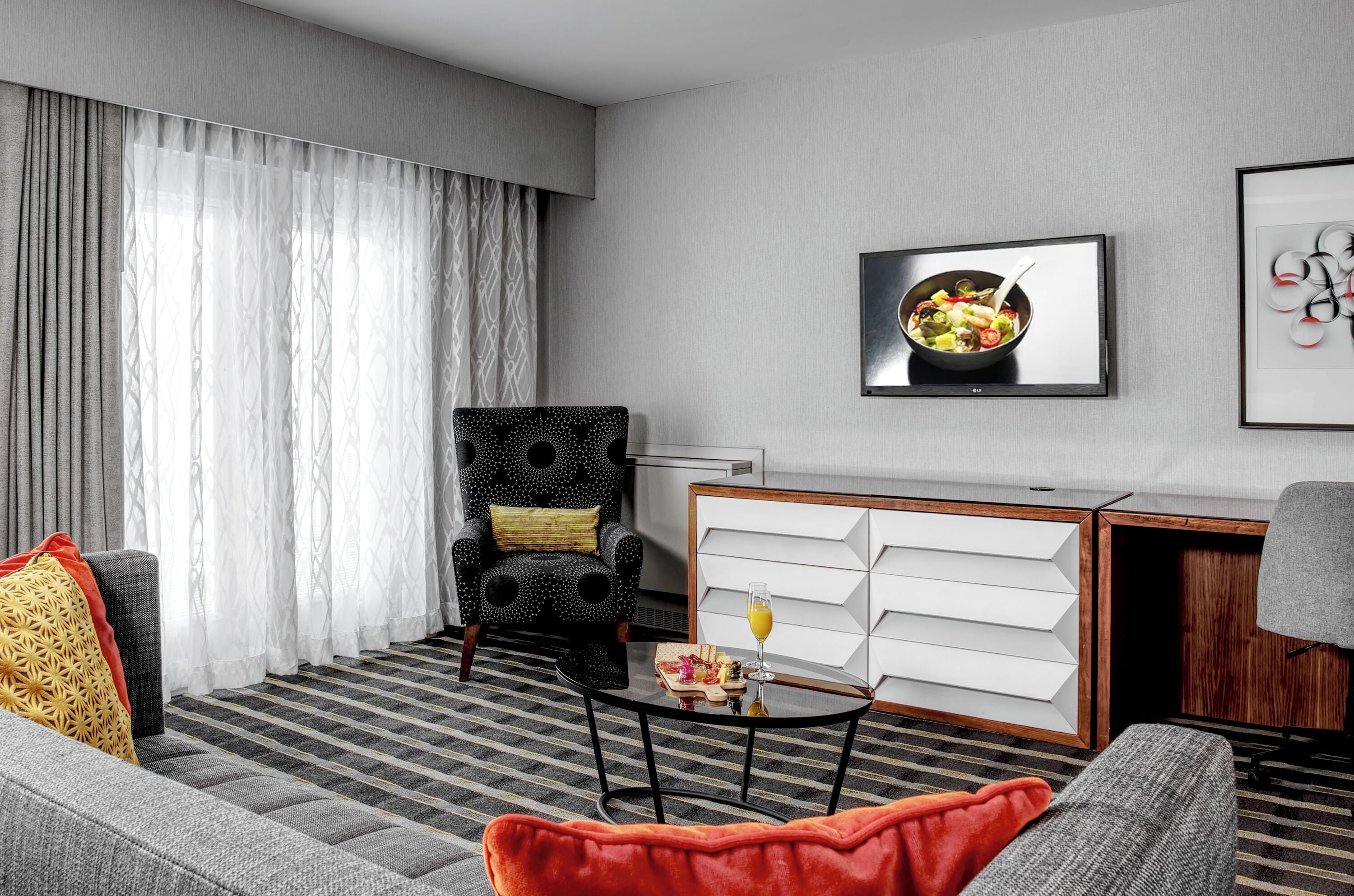 luxury suite, 1 king bed, balcony, pool view | 1 bedroom, premium bedding, pillow-top beds, in-room safe