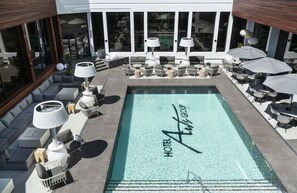 Luxury Suite, 1 King Bed, Balcony, Pool View | Balcony view