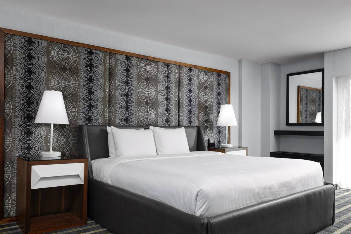 Premium bedding, pillowtop beds, in-room safe, desk