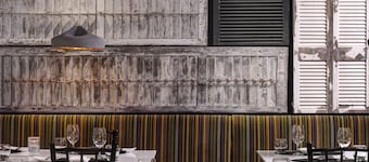Hotel Arts