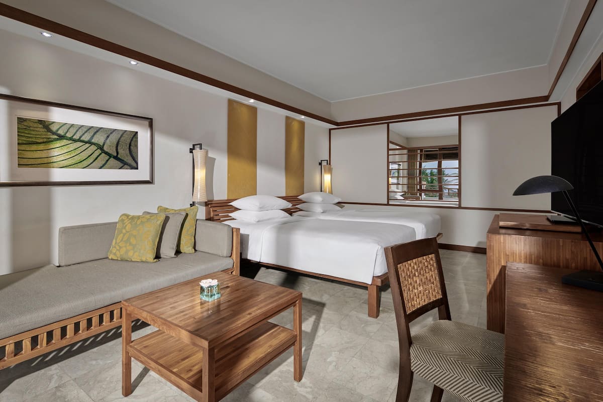 Club Room, 2 Twin Beds, Ocean View | 1 bedroom, minibar, in-room safe, desk