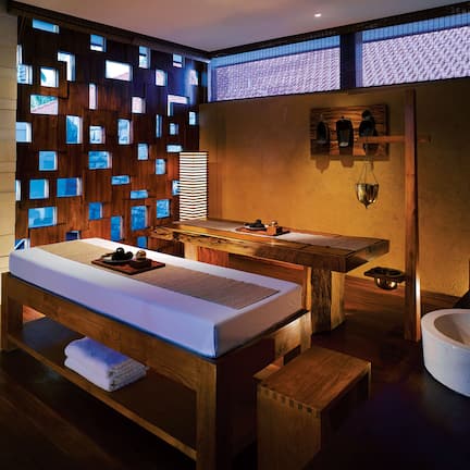 Couples treatment room(s), sauna, hot tub, body treatments, aromatherapy