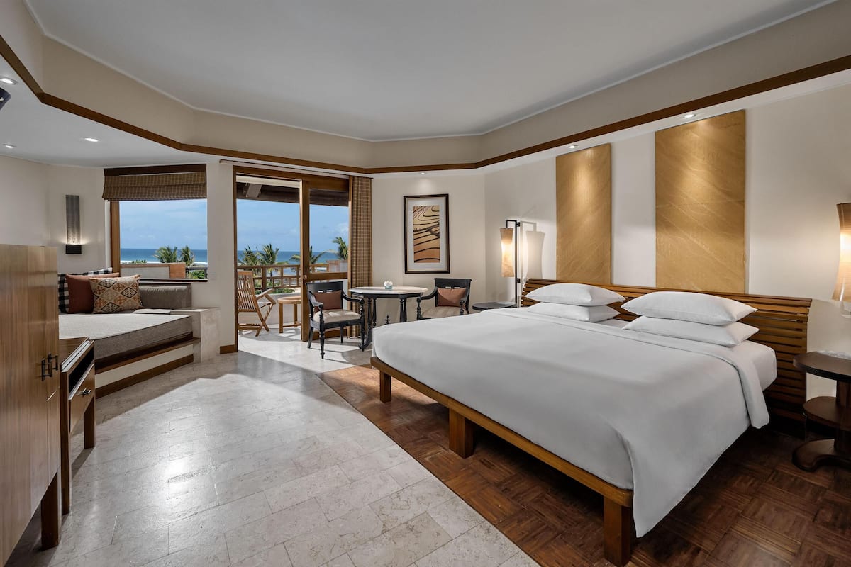 Room, 1 King Bed, Ocean View