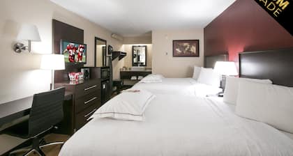 Red Roof Inn PLUS+ Philadelphia Airport