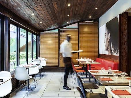 Se sirven desayunos, almuerzos y cenas