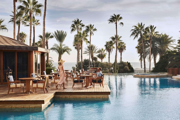 Indoor pool, 2 outdoor pools, pool umbrellas, sun loungers