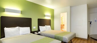 Motel 6 Santa Fe, NM - Downtown