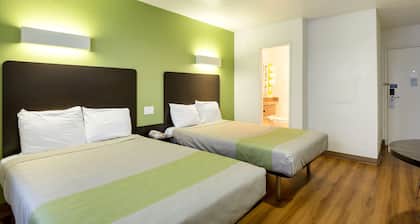 Motel 6 Santa Fe, NM - Downtown