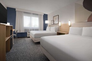 Premium bedding, in-room safe, desk, laptop workspace