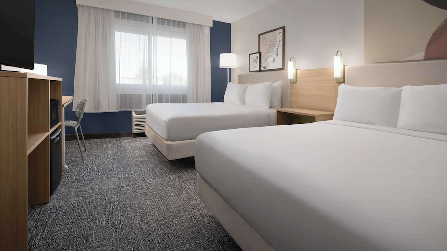 Spark by Hilton San Jose Airport