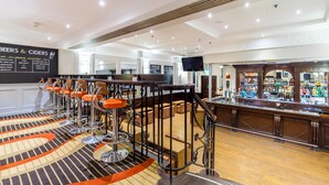 2 bars/lounges - Thistle Barbican Shoreditch (London)
