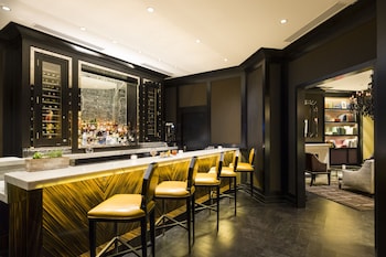 2 bars/lounges, tapas bar at The Rittenhouse Philadelphia