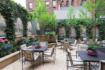 Courtyard at The Rittenhouse Philadelphia