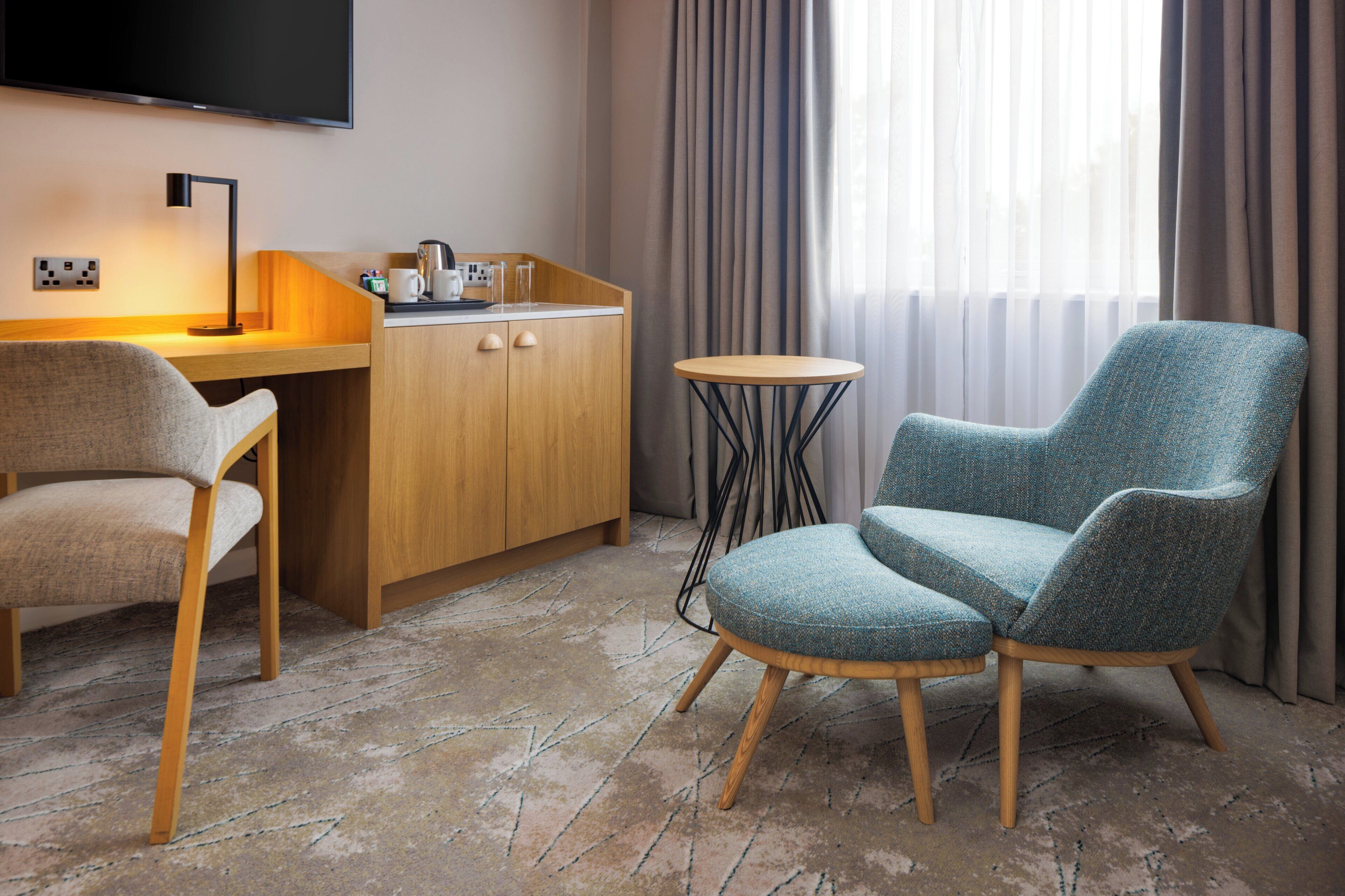 Photo - Crowne Plaza London- Gatwick Airport by IHG